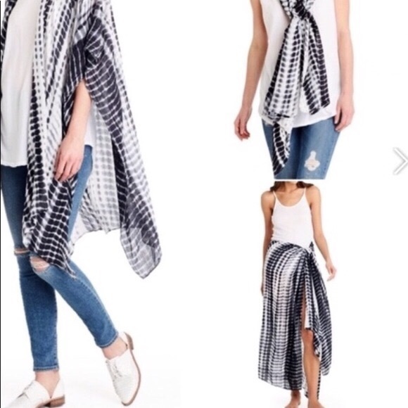 Michael Stars Ruana - Picture 3 of 4